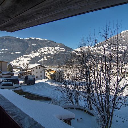 Beautiful Flat In Kaltenbach Near The Ski Area Apartamento Exterior foto